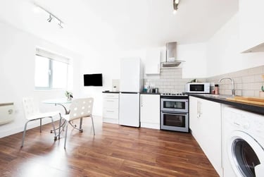 1 bed studio, Grange Lane, City Centre, Leicester, LE27EE - Image 10